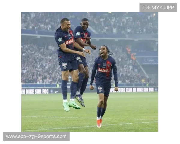 姆巴佩精准回敲组织法国进攻线