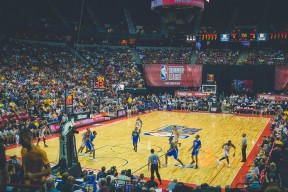 九游网游官网-赞比亚男篮在非洲预赛中奋勇出击，为奥运目标拼搏努力，赞比亚进球