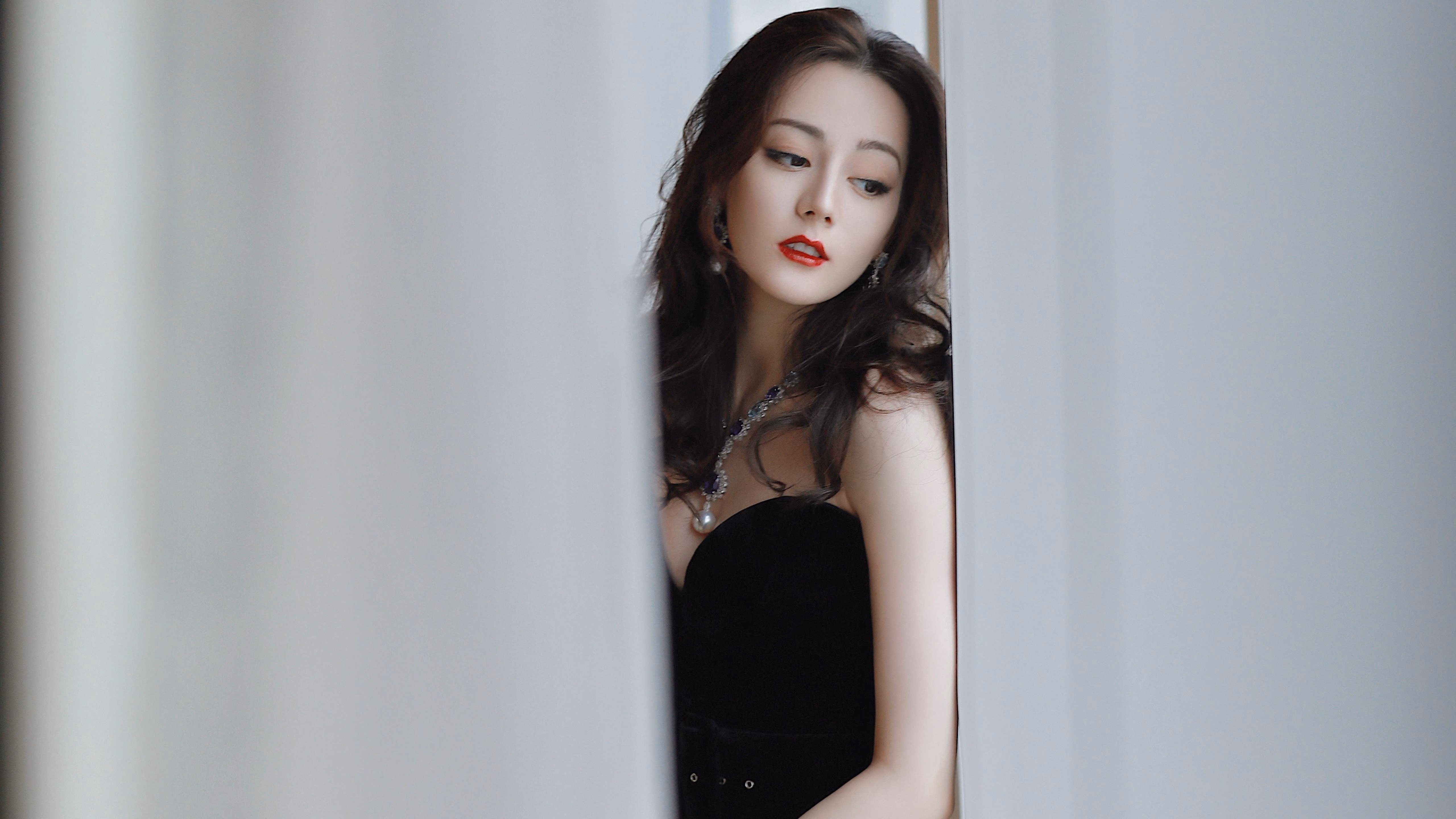 PSG明星球员发挥稳定,海湾者苦寻破绽