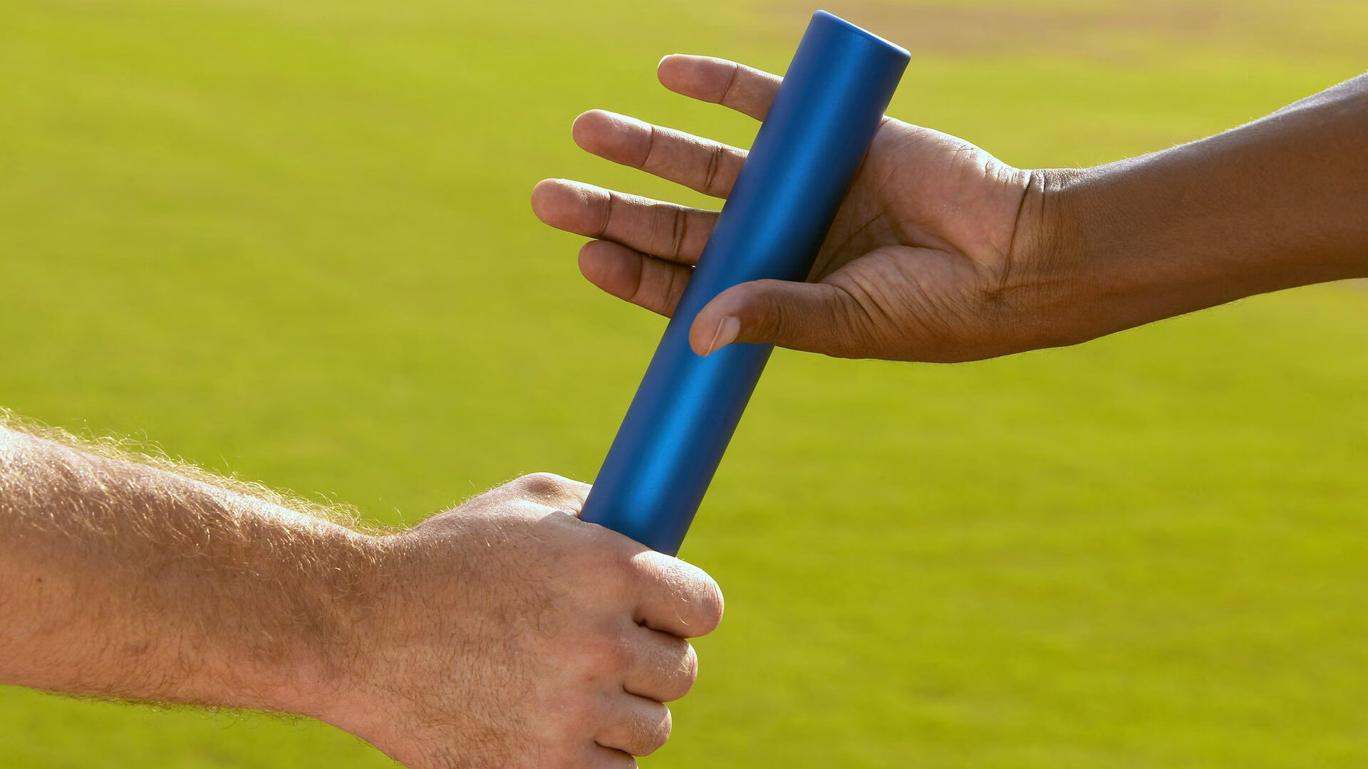 中国香港队团体赛制研究:如何在赛事中提升全队的默契与配合,香港队再添一枚金牌