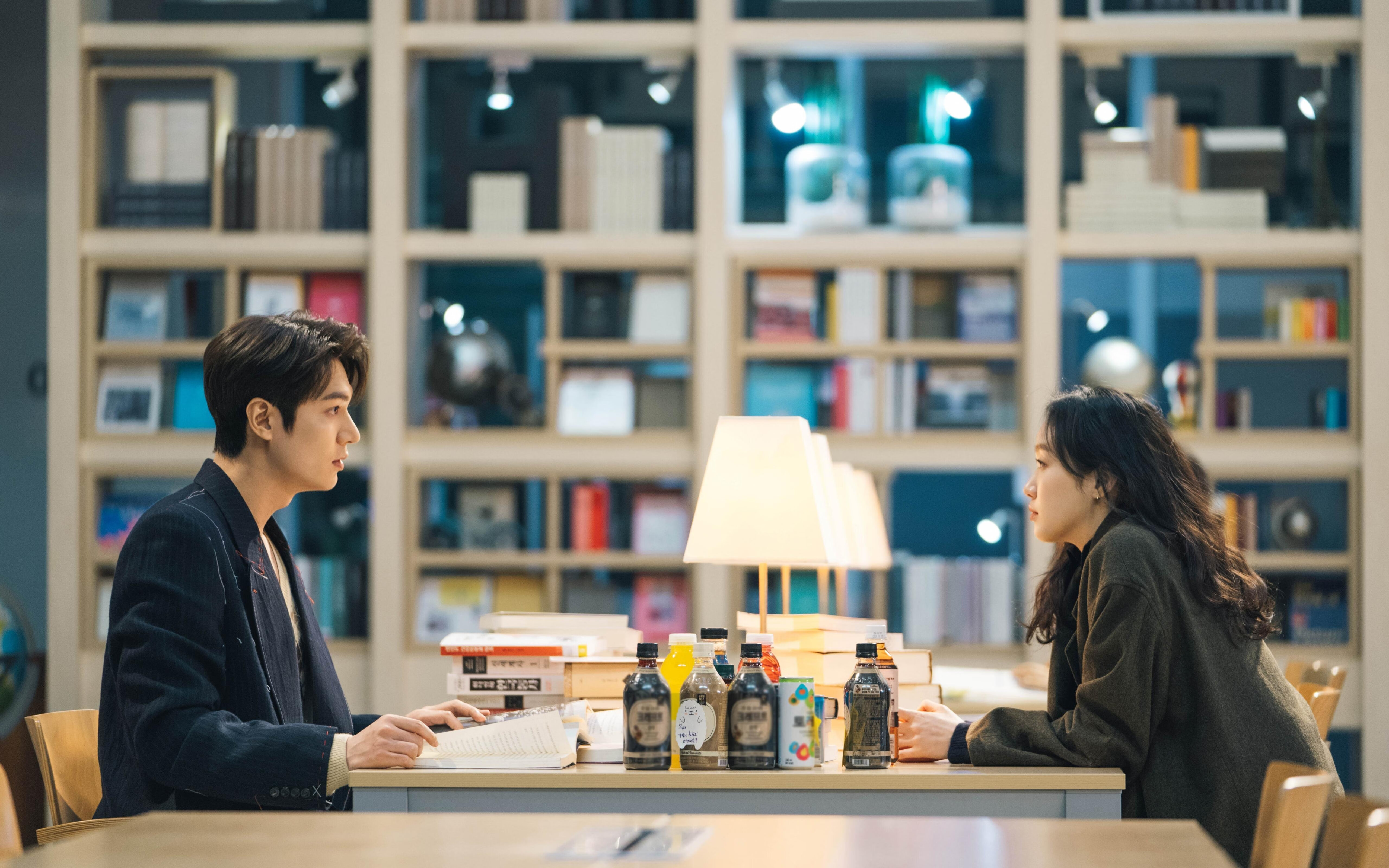 门兴格拉德巴赫高位逼抢打断节奏衔接,门兴格拉德巴赫在哪个城市